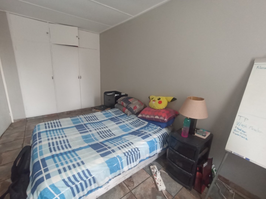 1 Bedroom Property for Sale in Potchefstroom North West